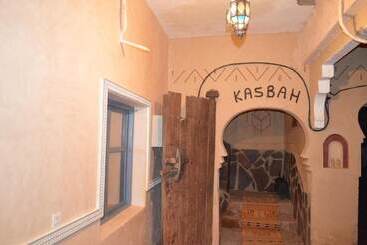 בית מלון כפרי Auberge Kasbah Ennakhile