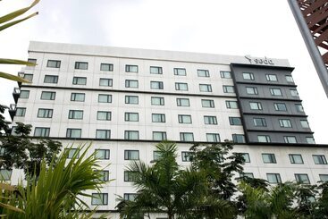 ホテル Seda Abreeza