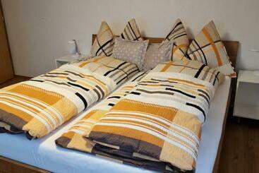 Hotel Gasthaus Hirschen Ag, Oberiberg