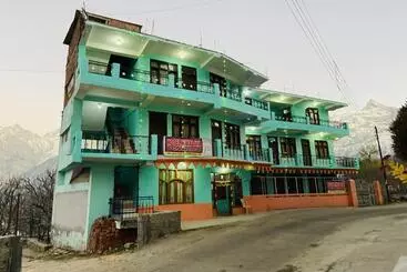 Hotel Oyo 84619  Himalaya