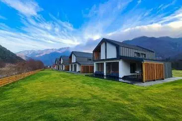 Resort Otel Complex Lunlo Village