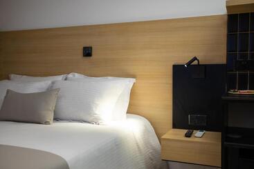 Aparthotel Alinea Urban Saripolou Square