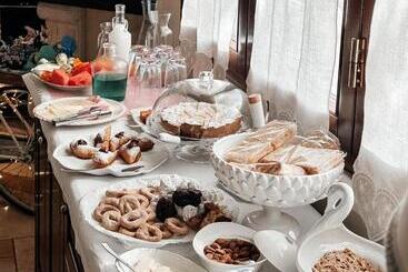 住宿加早餐  Villa Mariella