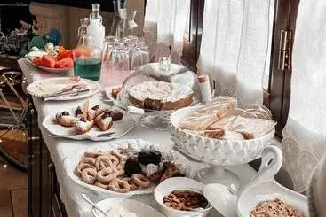 Aamiaismajoitus (B&B) Villa Mariella