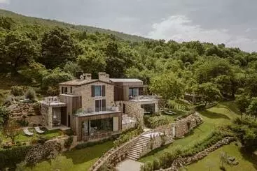 Bed and Breakfast Favai Hills Your Secret Hideaway