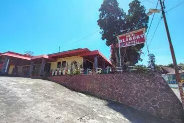 Hotel Olibert Parapat Ajibata Mitra Reddoorz