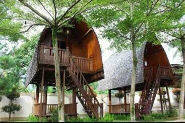 The Kulawi Villa & Resort