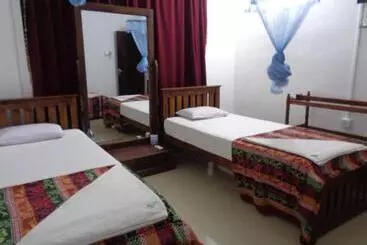Pension Saranga Holiday Inn