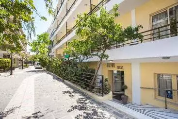 Royal Aparthotel City Centre