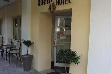 Royal Aparthotel City Centre