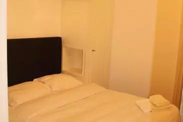 هتل Mithouard Apartment