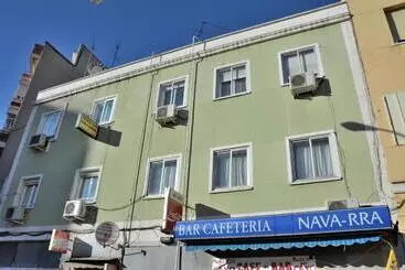 پانسیون Pensión Navarra