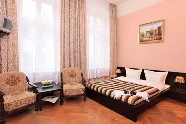 アパートホテル Central Inn Am Hauptbahnhof Pension