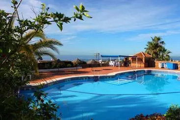 شقة El Capistrano Nerja Guy P. Way