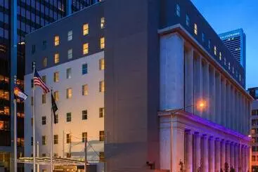 בית מלון כפרי Renaissance Denver Downtown City Center