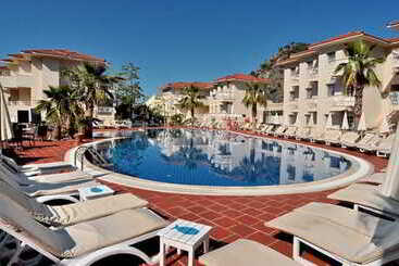 酒店 The Blue Lagoon Deluxe