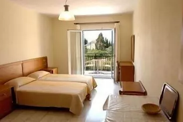 Barbara Studios & Apartments