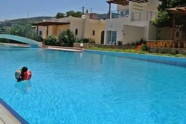 דירה Poppy Villas