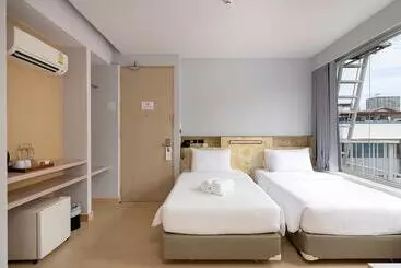 ホテル Metz Pratunam