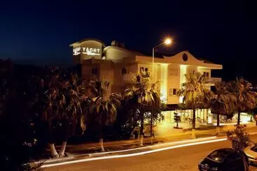 Yacht Classic Hotel Boutique Class