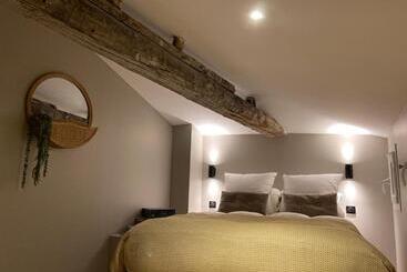 ベッドアンドブレックファースト La Tour Yveline