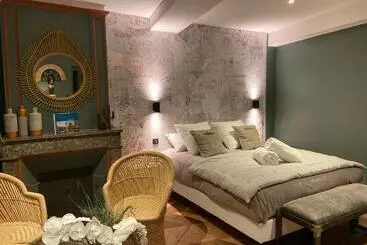 Bed and Breakfast La Tour Yveline