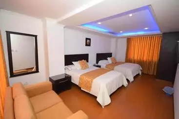 ホテル Zafiro Plaza