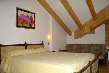 فندق Faedo Pineta