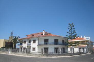 Alberg Santa Beach House