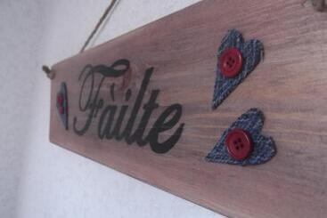 تختخواب و صبحانه Twenty Seven