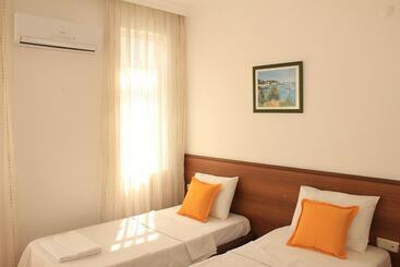 هتل آپارتمان Deniz Apart
