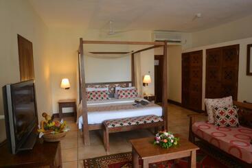Hotel Baobab Beach Resort & Spa