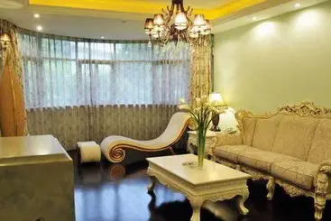 Otel Golden Villa Club