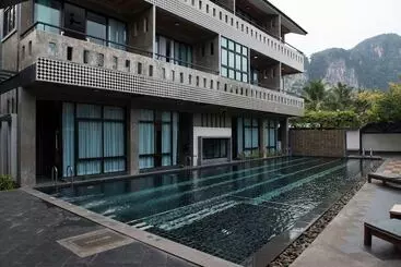 هتل Green View Village Resort Sha Plus