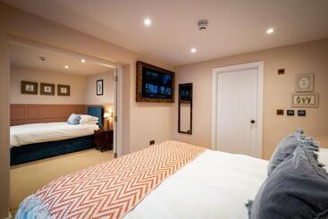 Pensione The White House