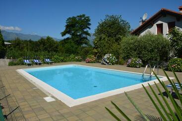 Appartement-hotel Residence Girasole Casa Rossa A