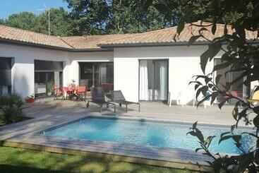 ベッドアンドブレックファースト Chambre D Hôtes Tropicale