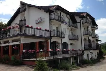 هتل Pansion Ljubica