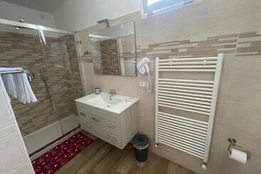 Atena B&b Apartments Platino