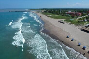 Otel Don Luis Hostal   Sucursal Galeana   Tecolutla