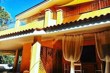 پانسیون Villa Matilde Costa Rei