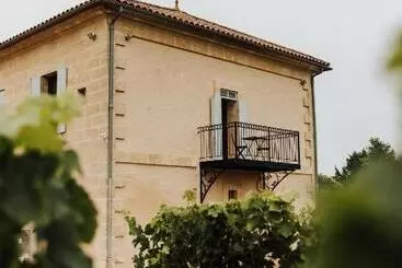 Majatalo Chambres D Hôte & Gîte Château Le Conte   Saint Emilion