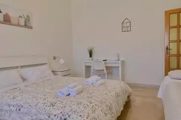 Pension Guest House Service Express Airport Apartment