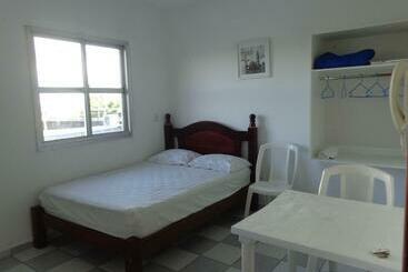 Pensione Faro Fino 101 London