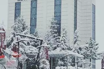 Hotel Resort Zerja And Spa