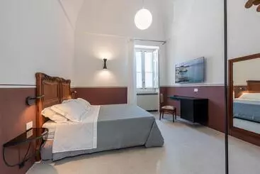 Aamiaismajoitus (B&B) Dimora Del Vescovo Guest House