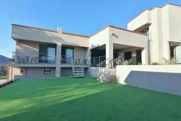 ペンション Sibebe View Villa