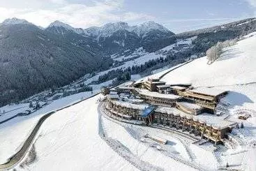 Alpin Panorama Hotel Hubertus