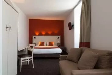 Отель Domaine Le Martinet, The Originals Relais