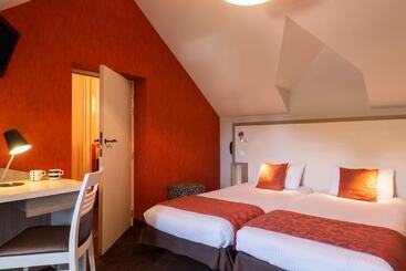 Отель Domaine Le Martinet, The Originals Relais